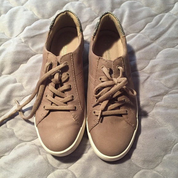 naturalizer sneakers morrison